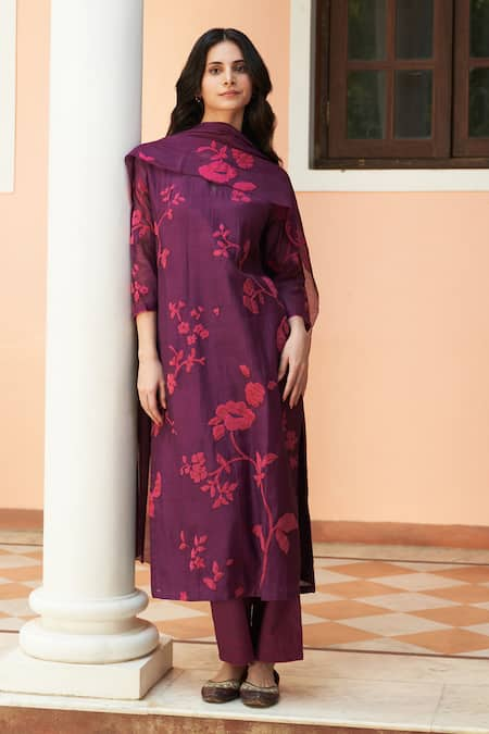 Vaayu Amethyst Floral Applique Work Kurta Set 