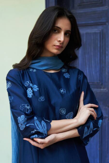 Shop Vaayu Blue Muslin, Cotton Embroidery, Applique Round Neck Floral Anarkali Set Online at Aza Fashions Shop_Vaayu_Blue Muslin, Cotton Embroidery, Applique Round Neck Floral Anarkali Set_Online_at_Aza_Fashions