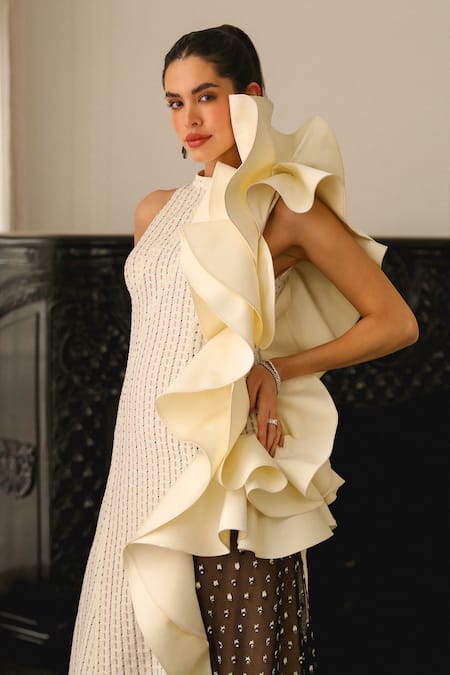 Buy_Supria Munjal_Off White Crepe Sequins Halter Neck Embellished Gown 