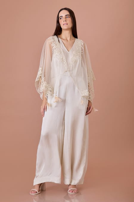 DILNAZ Bloom Thread Embroidered Kaftan Cape With Jumpsuit 