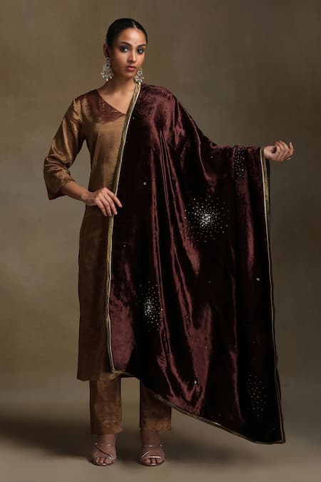 Weaver Story Brown Sequins, Embroidery Floral Hand Dushala 