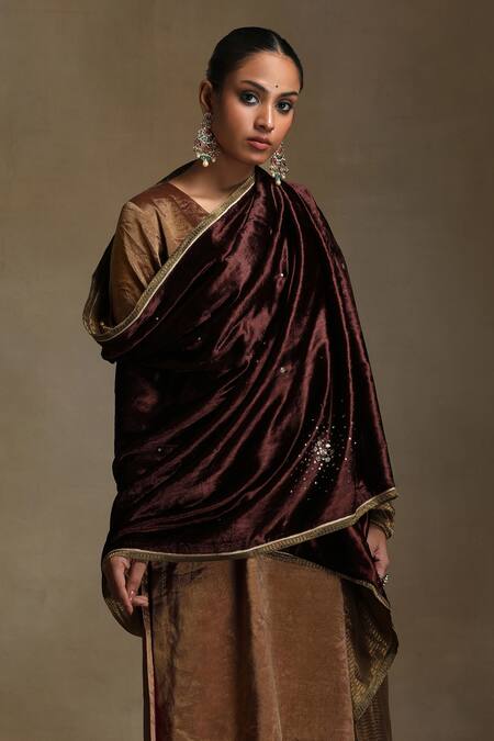 Weaver Story_Brown Sequins, Embroidery Floral Hand Dushala _Online_at_Aza_Fashions