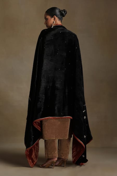 Weaver Story Floral Hand Embroidered Black Dushala 