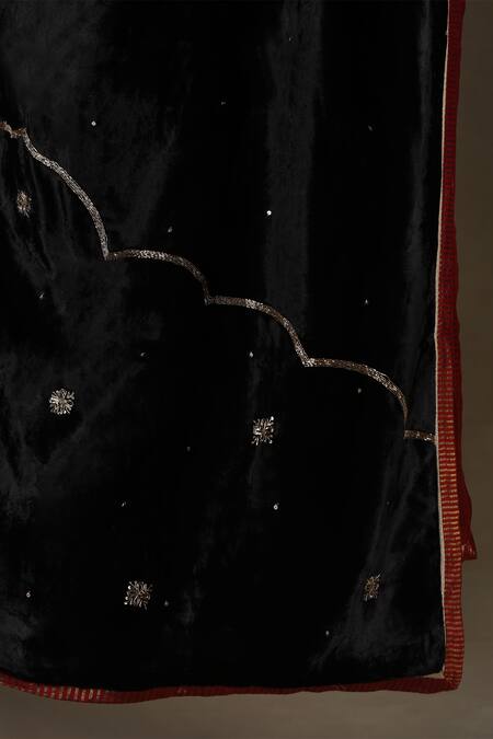 Buy_Weaver Story_Black Embroidery, Sequins Floral Hand Dushala _Online_at_Aza_Fashions