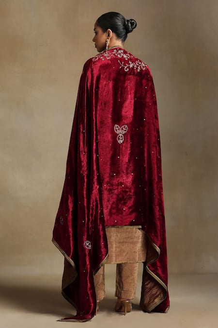 Weaver Story Leaf Motif Hand Embroidered Dushala 