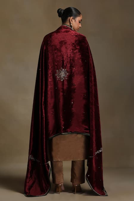 Weaver Story Floral Octagon Hand Embroidered Dushala 