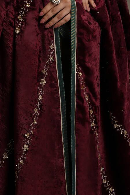 Shop_Weaver Story_Wine Embroidery Diagonal Floral Hand Dushala _Online_at_Aza_Fashions