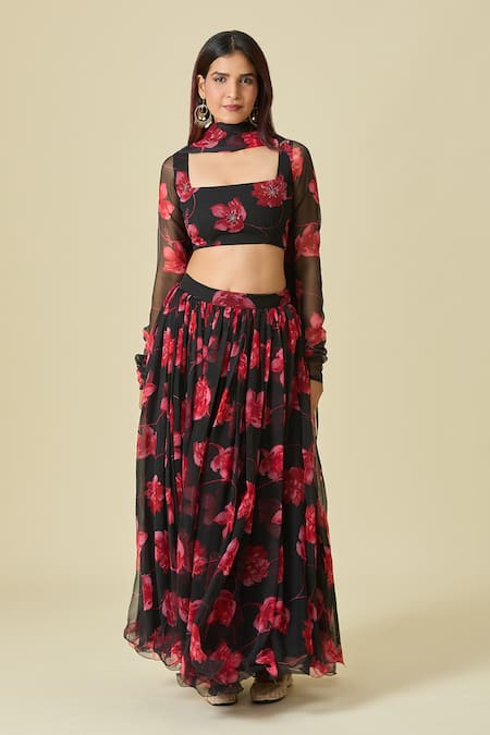 Naintara Bajaj_Black Chiffon Square Neck Floral Printed Lehenga Set _Online_at_Aza_Fashions
