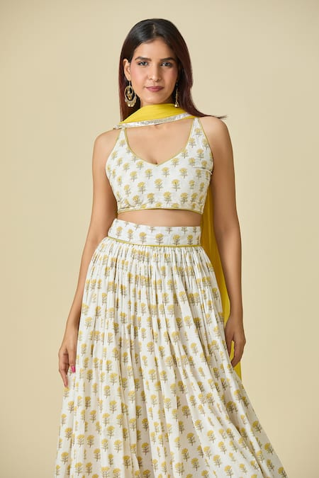 Buy_Samyukta Singhania_White Cotton, Chiffon Asymmetric Floral Print Lehenga Set _Online_at_Aza_Fashions