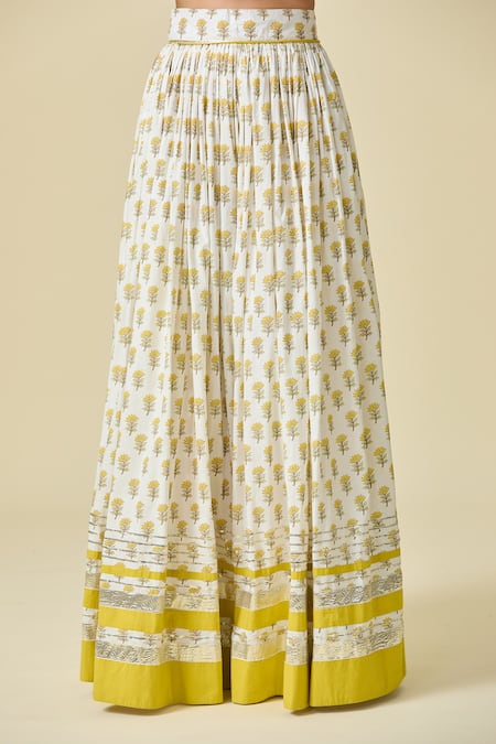 Shop_Samyukta Singhania_White Cotton, Chiffon Asymmetric Floral Print Lehenga Set 