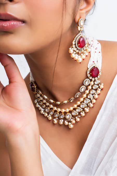 Zevar King_Red Pearls, Stones Kundan Teardrop Bloom Choker Set _Online_at_Aza_Fashions