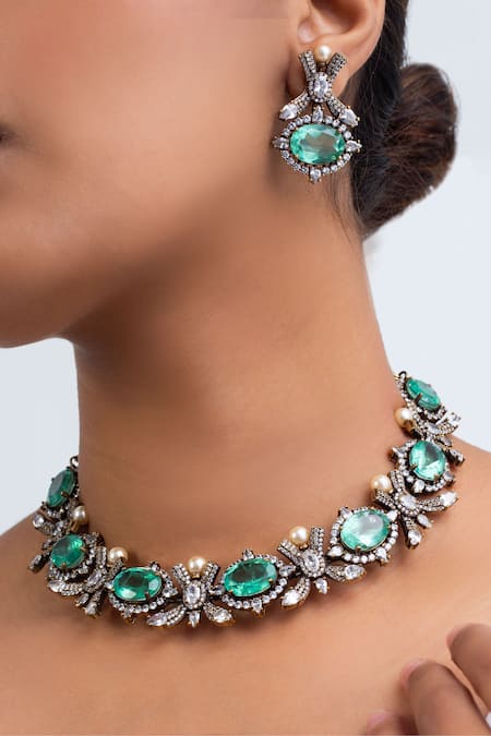 Zevar King Green Stones Geometric Embellished Choker Set Online at Aza Fashions Zevar King_Green Stones Geometric Embellished Choker Set _Online_at_Aza_Fashions