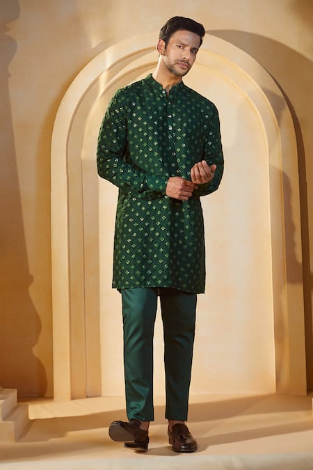 Buy_Spring Break X AZA_Emerald Green Cotton Sequins, Embroidery Geometric Kurta Set _Online_at_Aza_Fashions