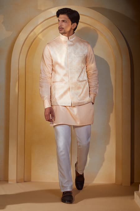 Shop Spring Break X AZA Pink Cotton, Silk Embroidery Woven Paisley Bundi And Kurta Set Shop_Spring Break X AZA_Pink Cotton, Silk Embroidery Woven Paisley Bundi And Kurta Set