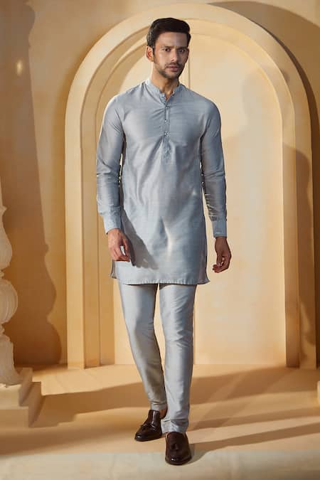 Buy_Spring Break X AZA_Gray Cotton, Silk Grey Ikat Print Bundi Kurta Set _Online_at_Aza_Fashions
