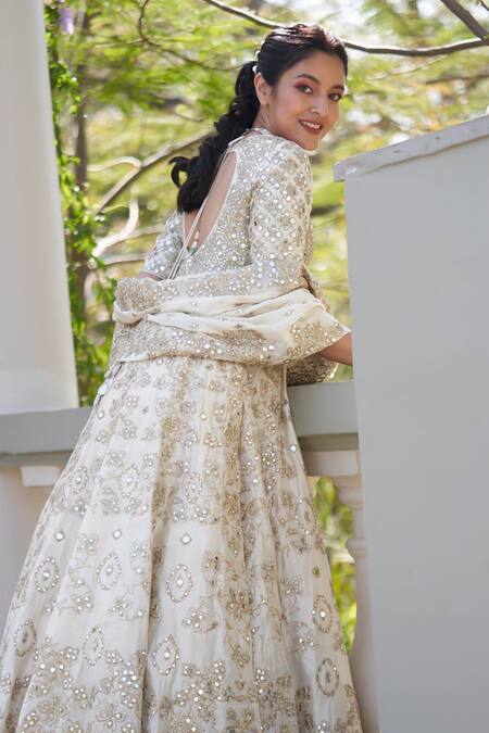 Buy_Abhinav Mishra_Ivory Chanderi, Chiffon Mirrors, Embroidery, Lace Scoop Floral Anarkali Set 