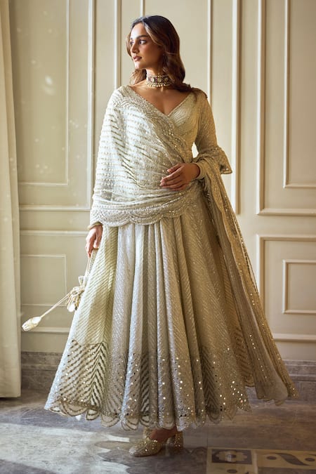 Buy_Abhinav Mishra_Ivory Net Mirrors V-neck Linear Embroidered Anarkali Set 