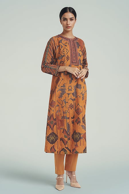 Saundh Abstract Printed Kurta Pant Set 