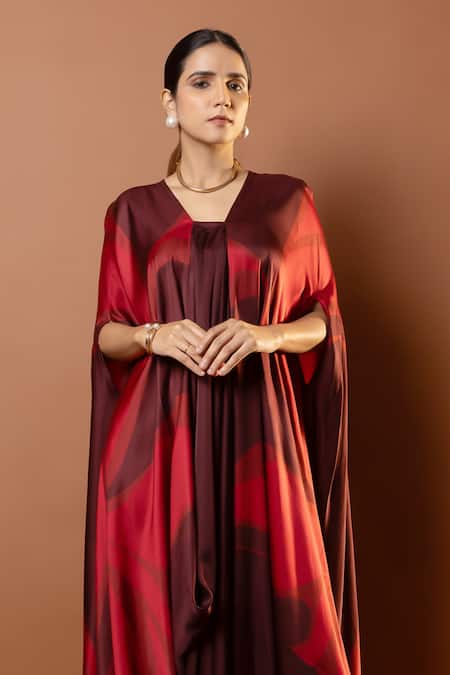 Vedika M_Red Satin Square Neck Abstract Print Kaftan _Online_at_Aza_Fashions