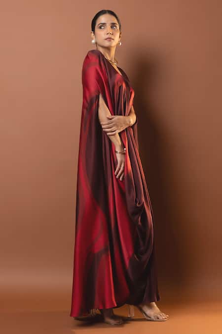 Buy_Vedika M_Red Satin Square Neck Abstract Print Kaftan _Online_at_Aza_Fashions