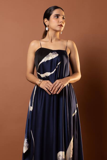 Vedika M_Blue Satin Sweetheart Neck Draped Abstract Print Full Length Gown _Online_at_Aza_Fashions