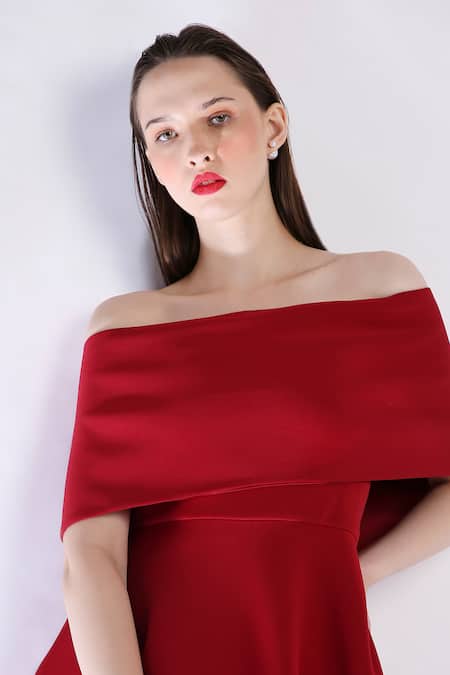 Buy_Ozeqo_Red Neoprene Embroidery Off-shoulder Floral Applique Midi Dress And Cape _Online_at_Aza_Fashions