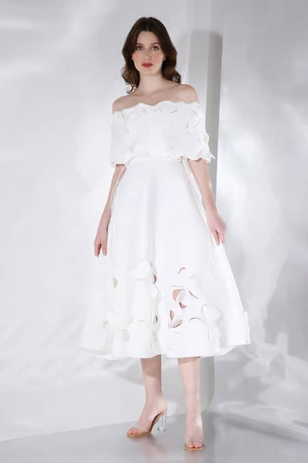 Ozeqo Off White Neoprene Cut Work Off-shoulder Floral Cut-out Midi Dress With Cape 