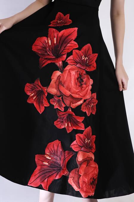 Ozeqo_Black Neoprene Beads Off-shoulder Floral Embroidered Midi Dress With Cape _Online_at_Aza_Fashions