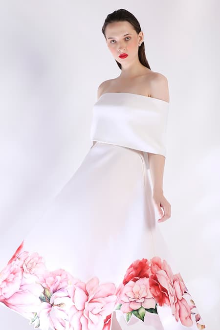 Buy_Ozeqo_White Neoprene Embroidery Sweetheart Neck Rose Printed Midi Dress With Cape _Online_at_Aza_Fashions