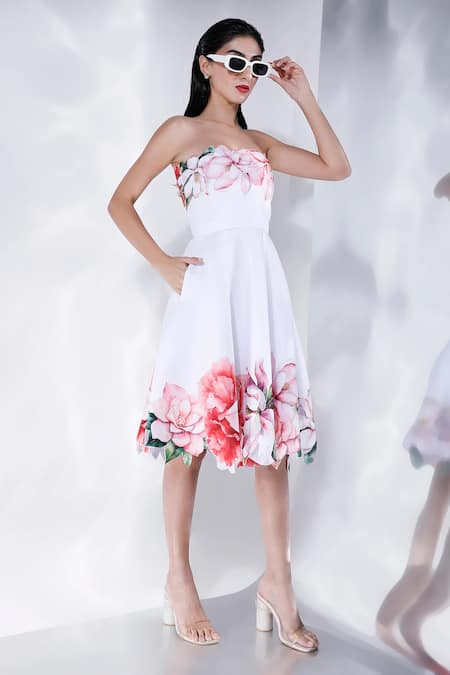 Ozeqo Floral Cutwork Dress With Corset 