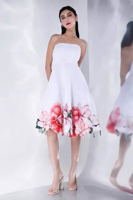 Ozeqo_White Neoprene Embroidery Off-shoulder Floral Cutwork Dress With Corset _Online_at_Aza_Fashions