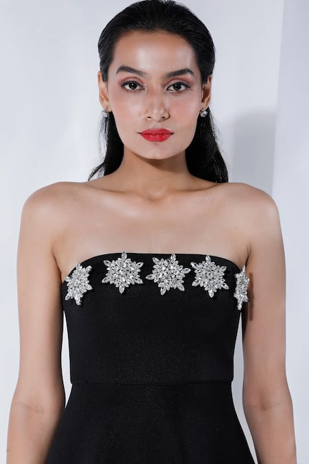 Ozeqo_Black Neoprene Crystals Open Neck Star Embellished Midi Dress _Online_at_Aza_Fashions