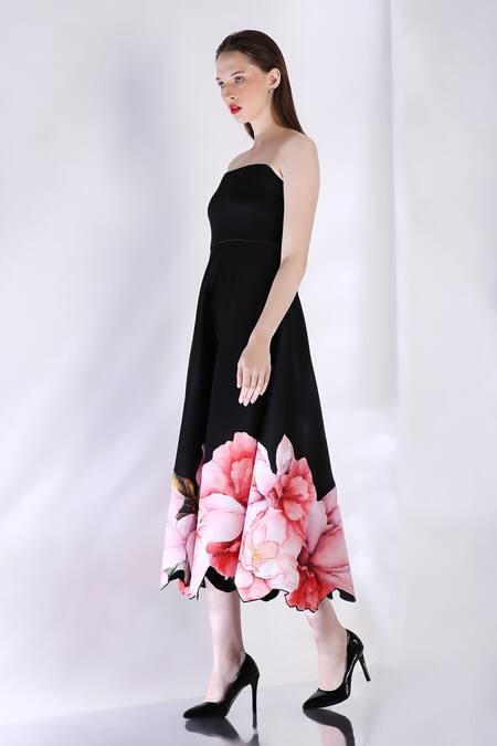 Buy_Ozeqo_Black Neoprene Off-shoulder Floral Print Midi Dress With Bow Wrap _Online_at_Aza_Fashions
