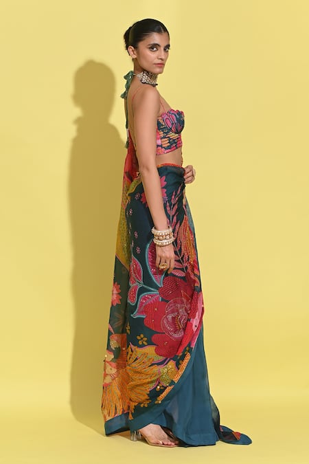 Rishi and Vibhuti_Blue Organza Sequins Sweetheart Neck Floral Print Saree Set _Online_at_Aza_Fashions