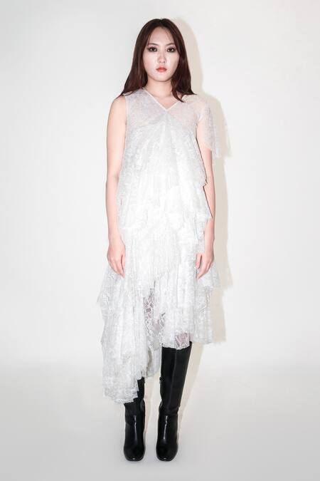 Leh Studios White Viscose Lace V-neck Asymmetric Top Online at Aza Fashions Leh Studios_White Viscose Lace V-neck Asymmetric Top _Online_at_Aza_Fashions