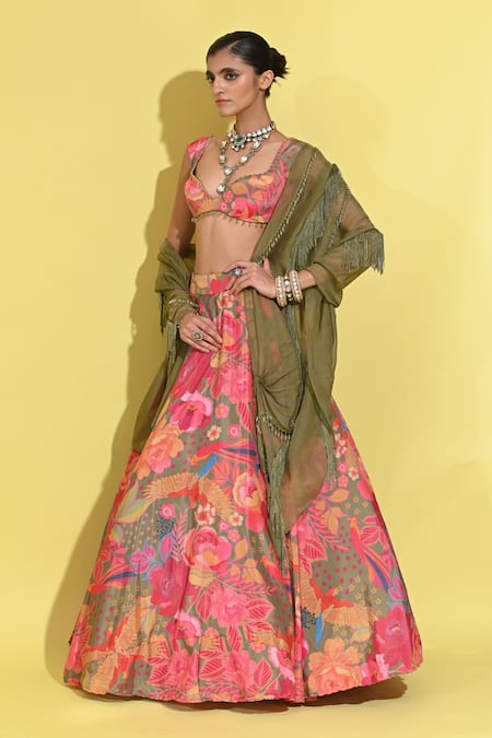 Rishi and Vibhuti_Pink Crepe Beads Sweetheart Neck Floral Rosette Garden Printed Lehenga Set _Online_at_Aza_Fashions