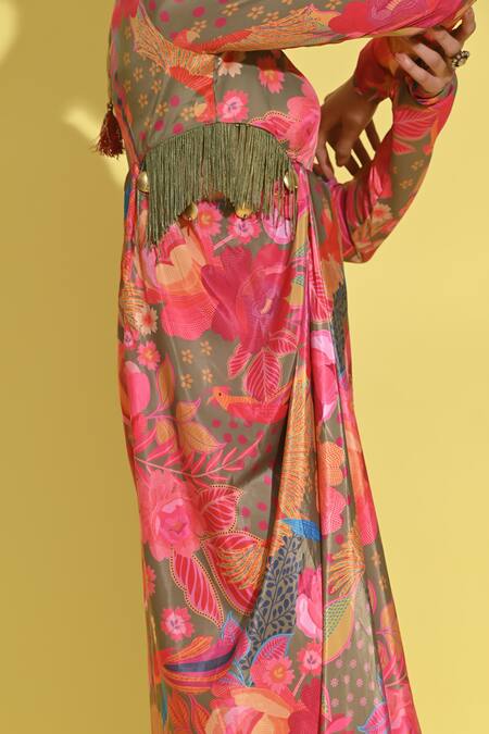 Shop_Rishi and Vibhuti_Green Crepe Beads, Fringe Sweetheart Neck Radiant Twist Print Dress And Dupatta _Online_at_Aza_Fashions