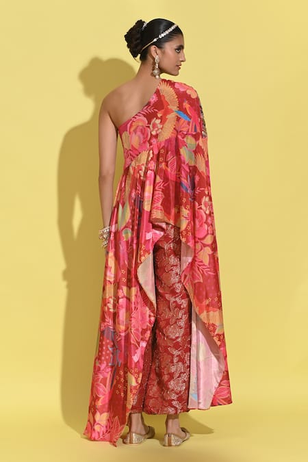 Rishi and Vibhuti Crimson Abstract Rosette Garden Cape Set 