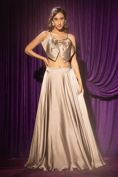 Chhaya Mehrotra Mirri Plain Lehenga With Floral Bow Blouse 