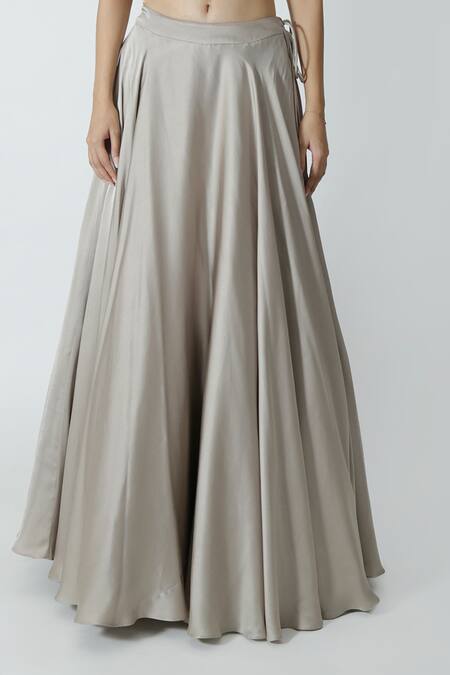 Chhaya Mehrotra Silver Brocade, Silk Satin Rhinestones Sweetheart Neck Grey Cape Lehenga Set at Aza Fashions Chhaya Mehrotra_Silver Brocade, Silk Satin Rhinestones Sweetheart Neck Grey Cape Lehenga Set _at_Aza_Fashions