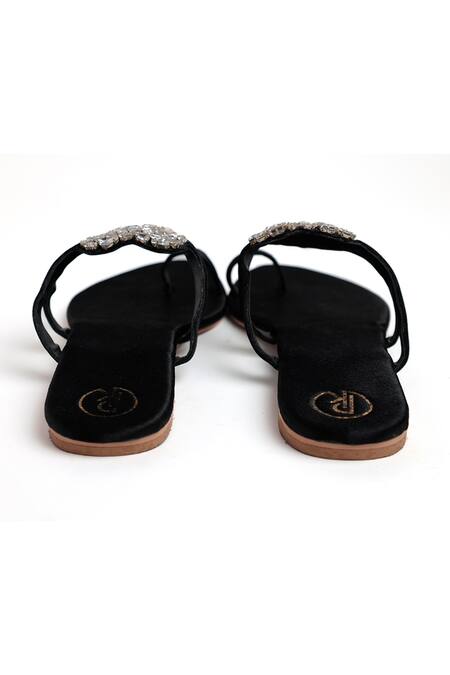 Buy Preet Kaur Black Jewel Embellished Strap Kolhapuris Online at Aza Fashions Buy_Preet Kaur_Black Jewel Embellished Strap Kolhapuris _Online_at_Aza_Fashions