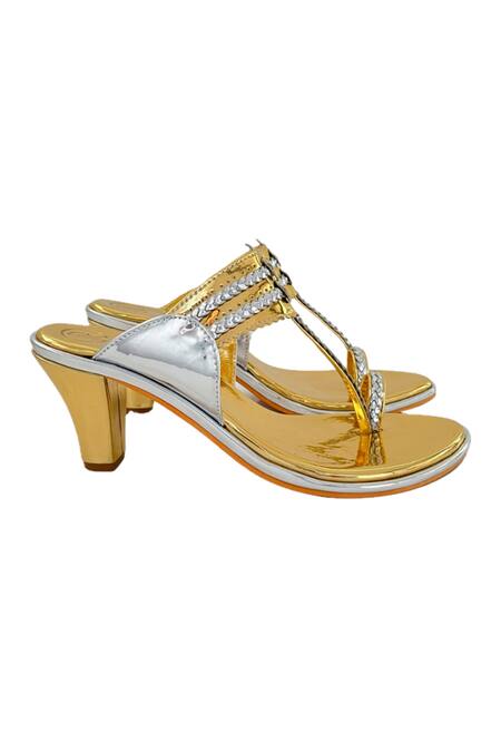 Preet Kaur Silver Embroidery Two Tone Braided Strap Kolhapuri Block Heels Online at Aza Fashions Preet Kaur_Silver Embroidery Two Tone Braided Strap Kolhapuri Block Heels _Online_at_Aza_Fashions
