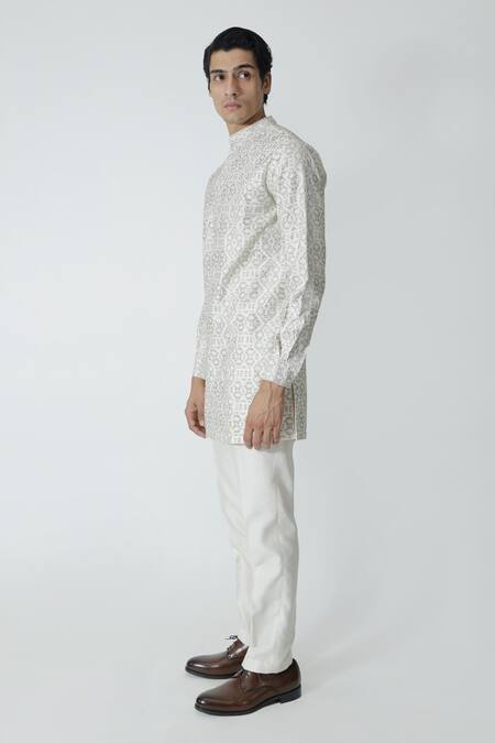 Buy_Chhaya Mehrotra_Ivory Chanderi Rhinestones Geometric Embellished Kurta Set 