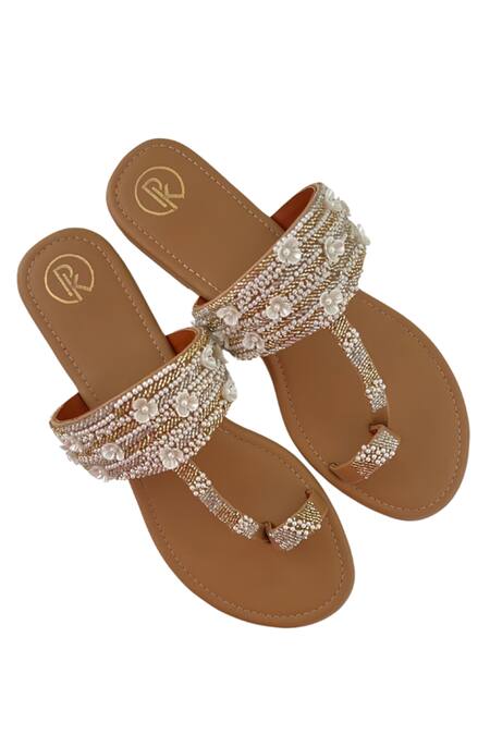 Preet Kaur_Brown Blooming Hand Embroidered Kolhapuri Flats _Online_at_Aza_Fashions