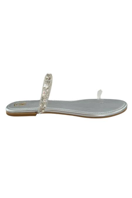 Preet Kaur Silver Crystal Embellished Flats Online at Aza Fashions Preet Kaur_Silver Crystal Embellished Flats _Online_at_Aza_Fashions