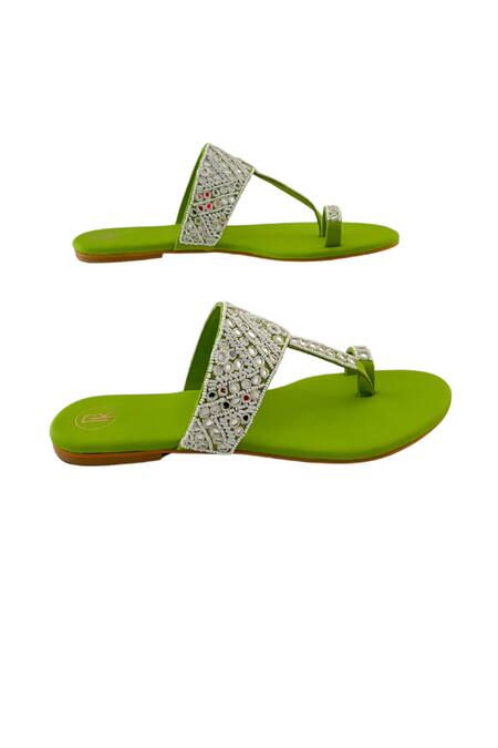 Buy Preet Kaur Green Resham Embroidered Kolhapuri Flats Online at Aza Fashions Buy_Preet Kaur_Green Resham Embroidered Kolhapuri Flats _Online_at_Aza_Fashions