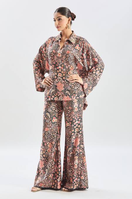 Ridhi Mehra_Black Cotton Beads Collared Floral Print Embellished Shirt And Pant Set _at_Aza_Fashions