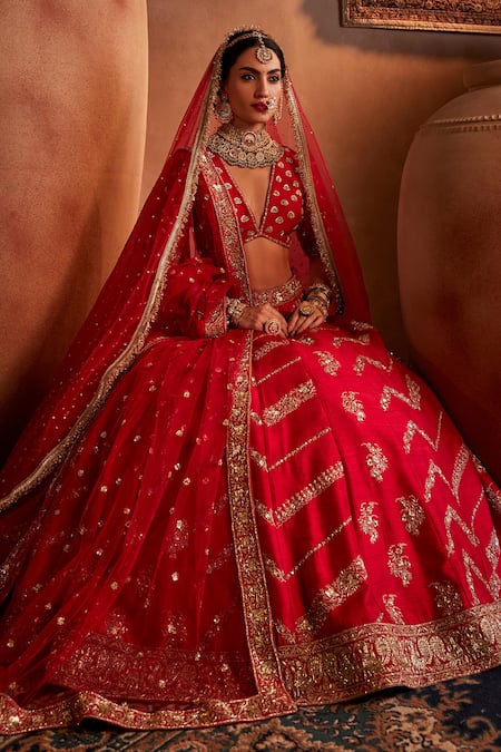 Manvi Kapoor Red Silk, Net Cut Work, Sequins, Embroidery Plunge Neck Bridal Lehenga Set at Aza Fashions Manvi Kapoor_Red Silk, Net Cut Work, Sequins, Embroidery Plunge Neck Bridal Lehenga Set _at_Aza_Fashions