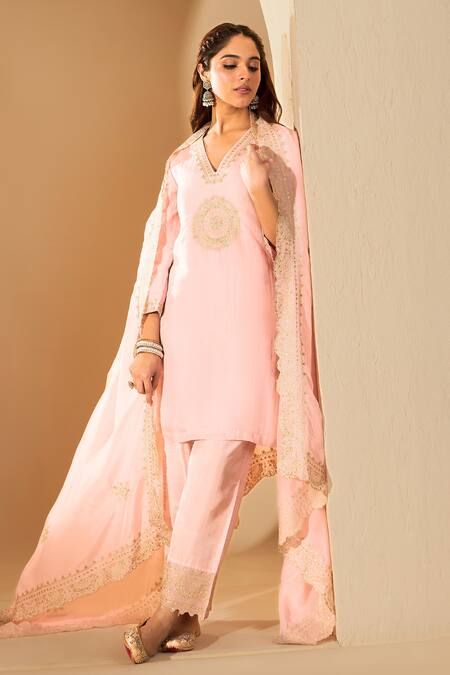 Roohbyridhimaa_Pink Silk Organza Sequins, Zari, Embroidery V-neck Pastel Kurta Set _Online_at_Aza_Fashions