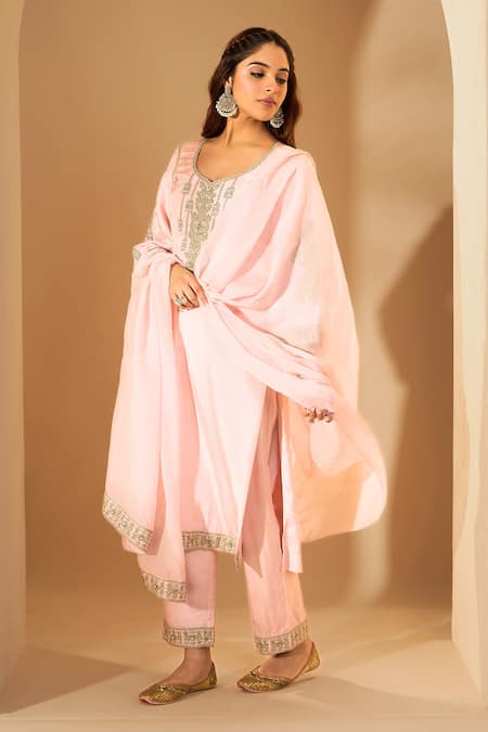 Shop Roohbyridhimaa Pink Organza, Viscose, Sequins, Zari, Embroidery Zardozi Kurta Set Online at Aza Fashions Shop_Roohbyridhimaa_Pink Organza, Viscose, Sequins, Zari, Embroidery Zardozi Kurta Set _Online_at_Aza_Fashions
